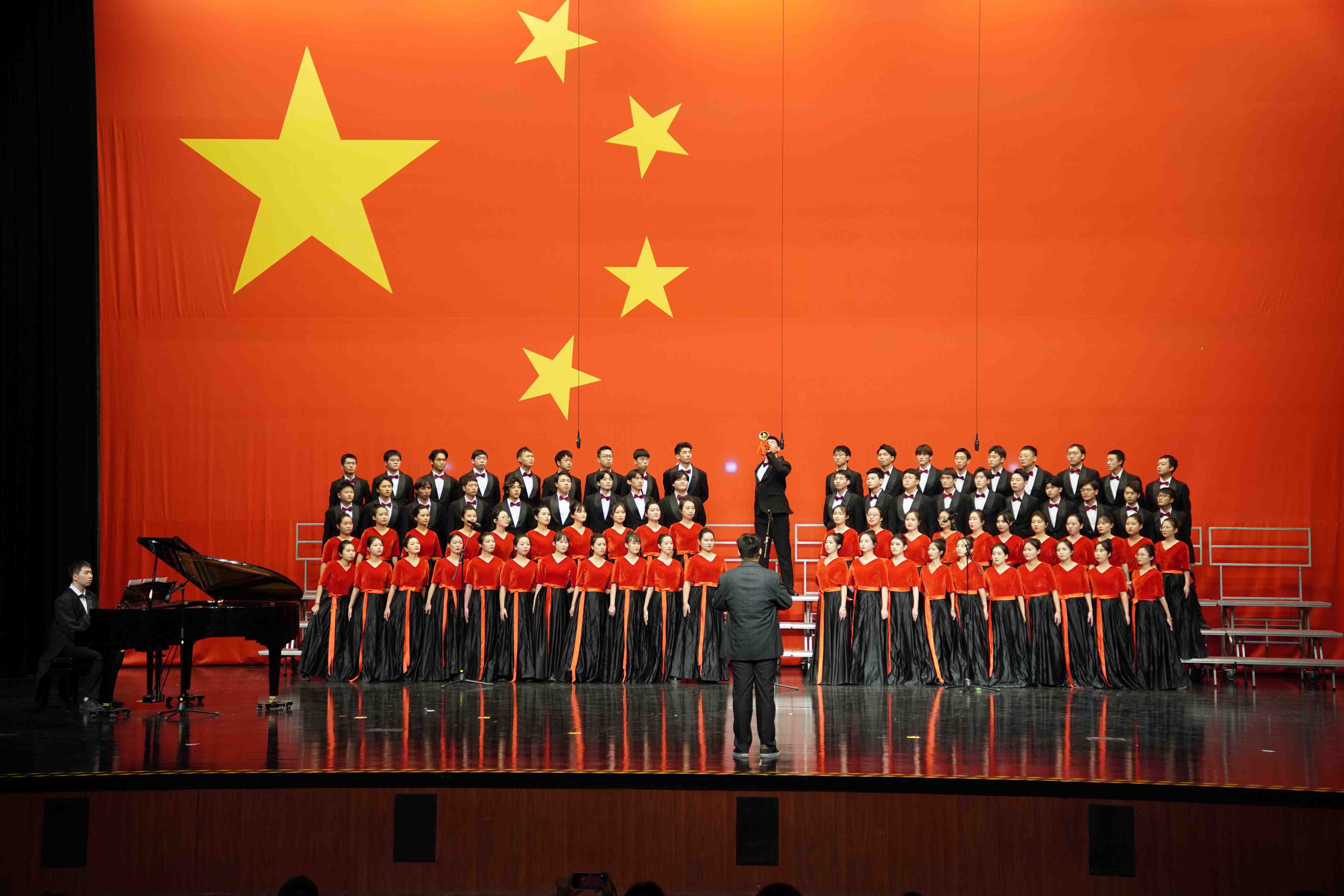 20化学工程学院.JPG
